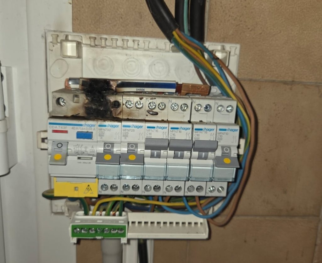 screenshot 2025 10 30 22 06 46 958 edit com.miui.gallery